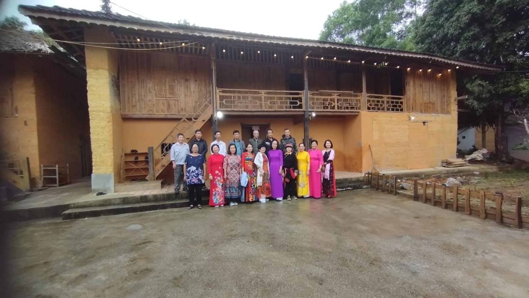 Huy Man Homestay 河江 外观 照片