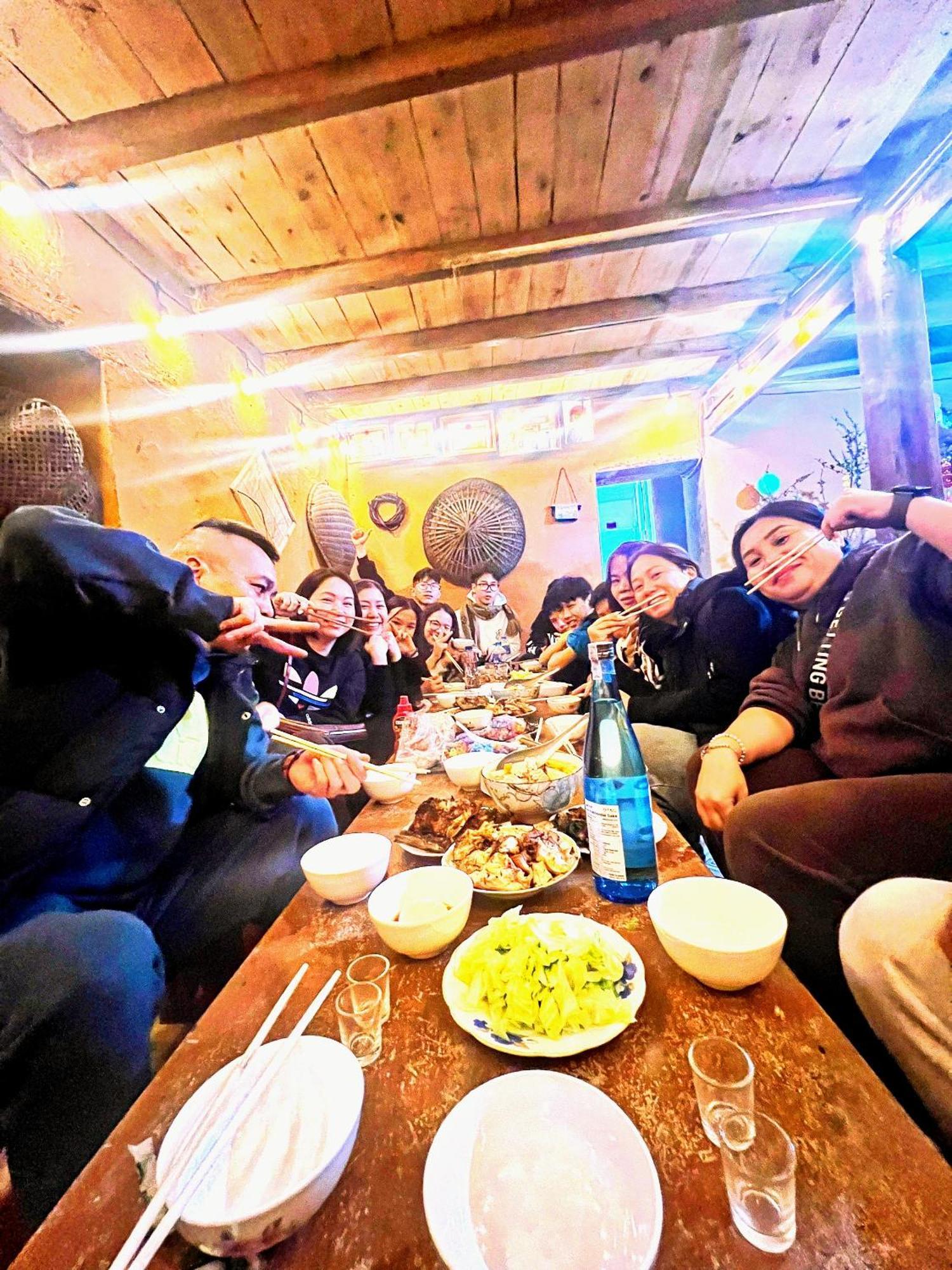 Huy Man Homestay 河江 外观 照片